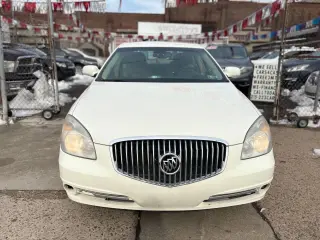 2010 Buick Lucerne
CXL