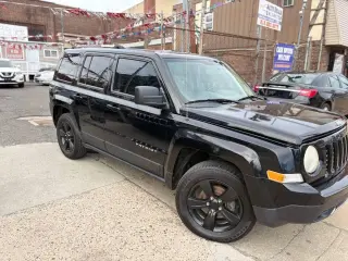 2013 Jeep Patriot
Latitude
