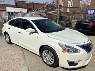 2013 Nissan Altima
2.5 S