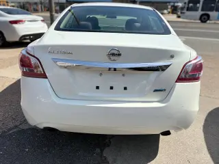 2013 Nissan Altima
2.5 S