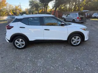 2022 Nissan Kicks