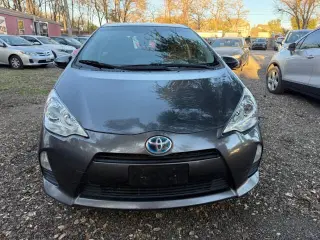 2013 Toyota Prius c