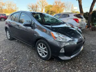 2013 Toyota Prius c