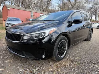 2017 Kia Forte
LX