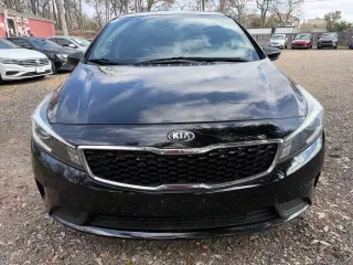 2017 Kia Forte
LX