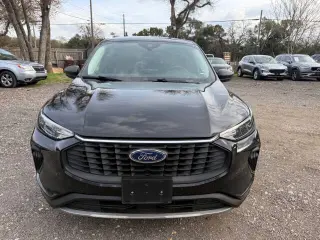 2023 Ford Escape Hybrid
Active