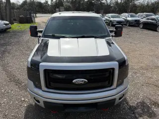 2013 Ford F-150
FX4