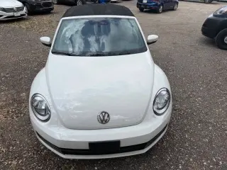2013 Volkswagen Beetle Convertible
2.5L 50s Edition