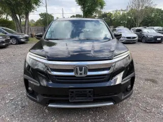 2019 Honda Pilot
EX