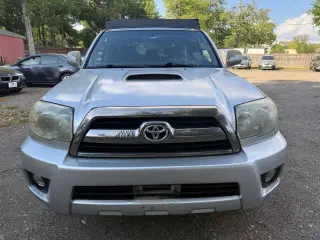 2006 Toyota 4Runner
SR5