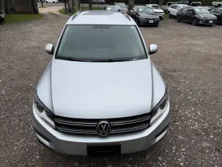 2017 Volkswagen Tiguan
2.0T S 4Motion