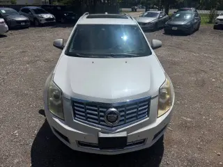 2015 Cadillac SRX
Luxury Collection