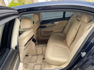 2016 BMW 7 Series 740i