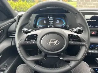 Hyundai ELANTRA 2025 SEL Sport Sedán 4 puertas
