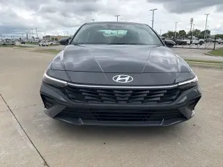 Hyundai ELANTRA 2025 SEL Sport Sedán 4 puertas