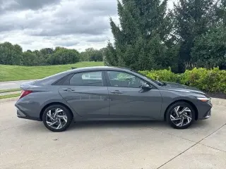 Hyundai ELANTRA 2025 SEL Sport Sedán 4 puertas