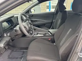 Hyundai ELANTRA 2025 SEL Sport Sedán 4 puertas