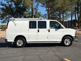 2015 GMC Savana 2500
