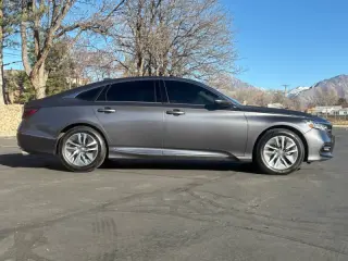 2018 Honda Accord Hybrid EX