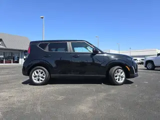Kia Soul 2024 S 4dr Crossover