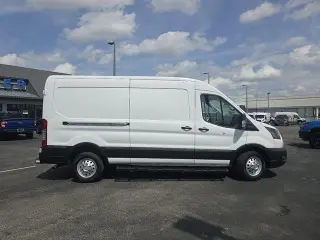 Ford Transit 2023 AWD 150 3dr SWB Medium Roof Cargo Van