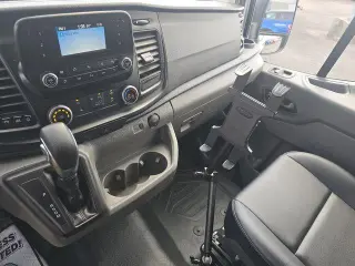 Ford Transit 2023 AWD 150 3dr SWB Medium Roof Cargo Van