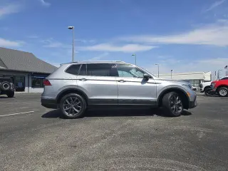 Volkswagen Tiguan 2022 AWD SE 4Motion 4dr SUV