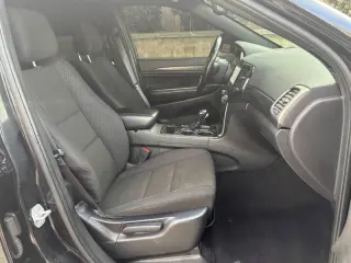 2022 Jeep Grand Cherokee WK Laredo E