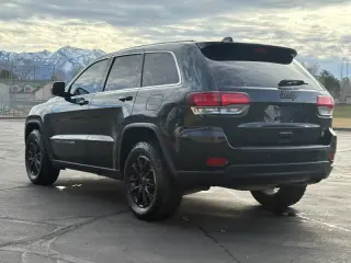 2022 Jeep Grand Cherokee WK Laredo E