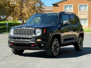 2017 Jeep Renegade Trailhawk