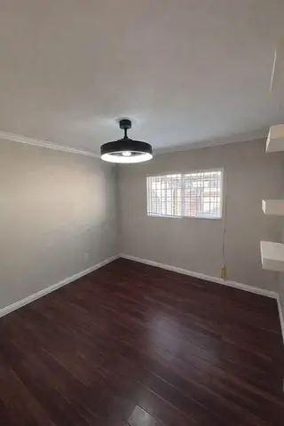 CASA MODERNA EN RENTA