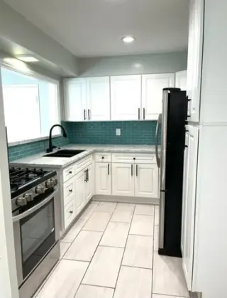 1 Bedroom 1 bath in Los Angele