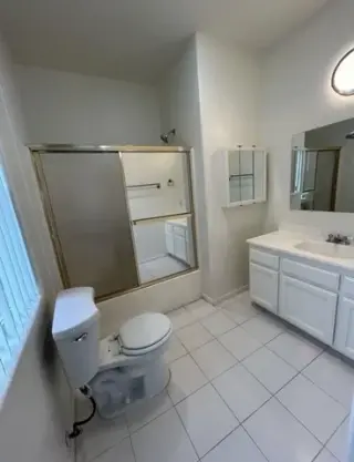 1 Bedroom 1 bath in Los Angele