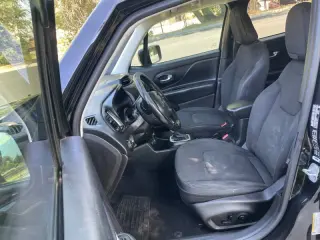 2018 Jeep Renegade Altitude