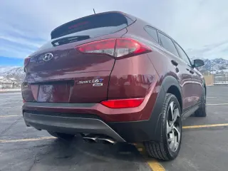 2016 Hyundai Tucson Sport