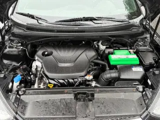 2017 Hyundai Veloster Value Edition