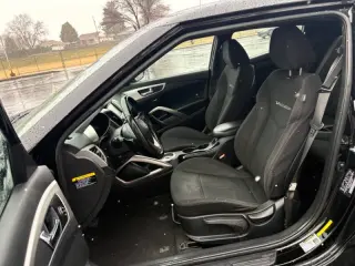 2017 Hyundai Veloster Value Edition