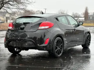 2017 Hyundai Veloster Value Edition