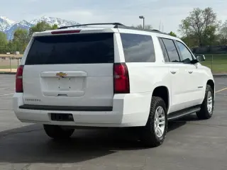 2017 Chevrolet Suburban LT