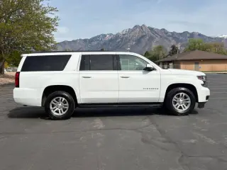 2017 Chevrolet Suburban LT
