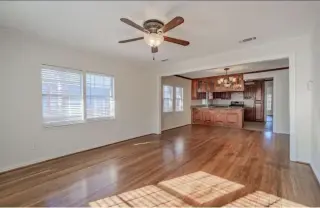 2 bedroom house in Dallas, TX
