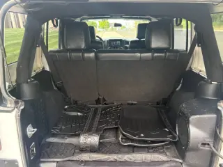 2012 Jeep Wrangler Unlimited Sport