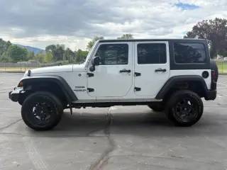 2012 Jeep Wrangler Unlimited Sport