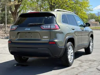 2019 Jeep Cherokee Latitude