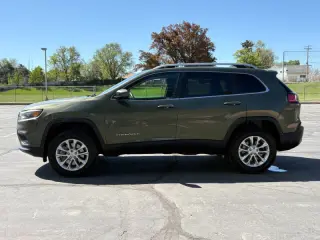 2019 Jeep Cherokee Latitude