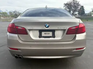 2016 BMW 5 Series 528i