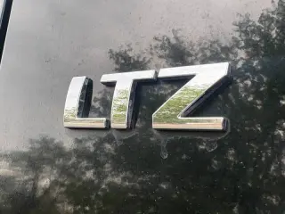 2012 Chevrolet Suburban LTZ