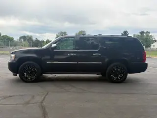 2012 Chevrolet Suburban LTZ