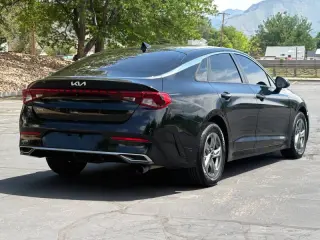 2022 Kia K5 LXS