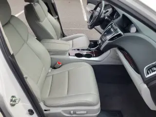 2017 Acura TLX